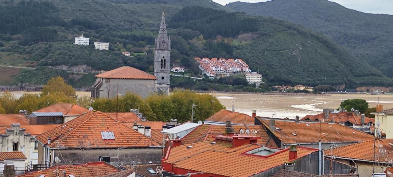 דירות Mundaka Izaro Eye מראה חיצוני תמונה